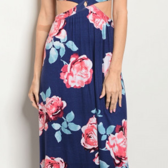 Navy Floral Open back Maxi! - Picture 6 of 6